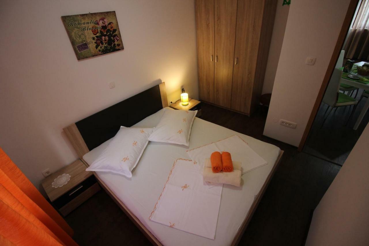 Apartmani Irena Novi Vinodolski Exterior foto